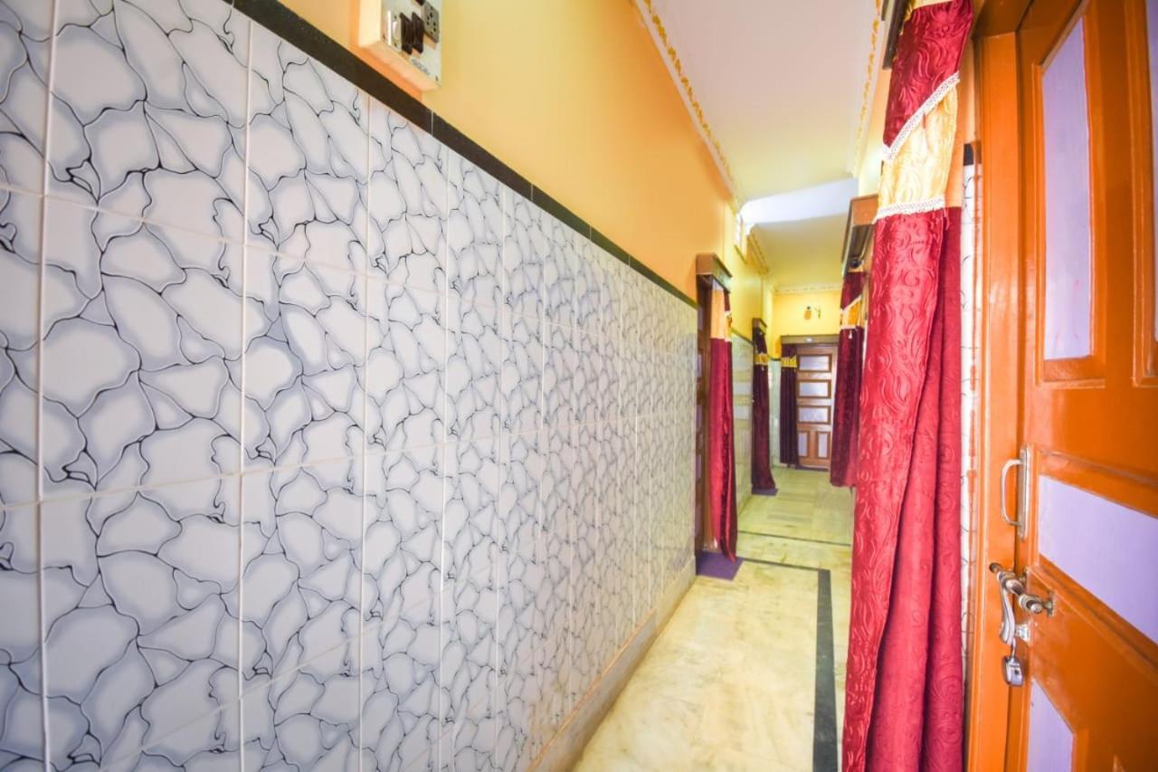 Anirudha Guest House ديغا المظهر الخارجي الصورة